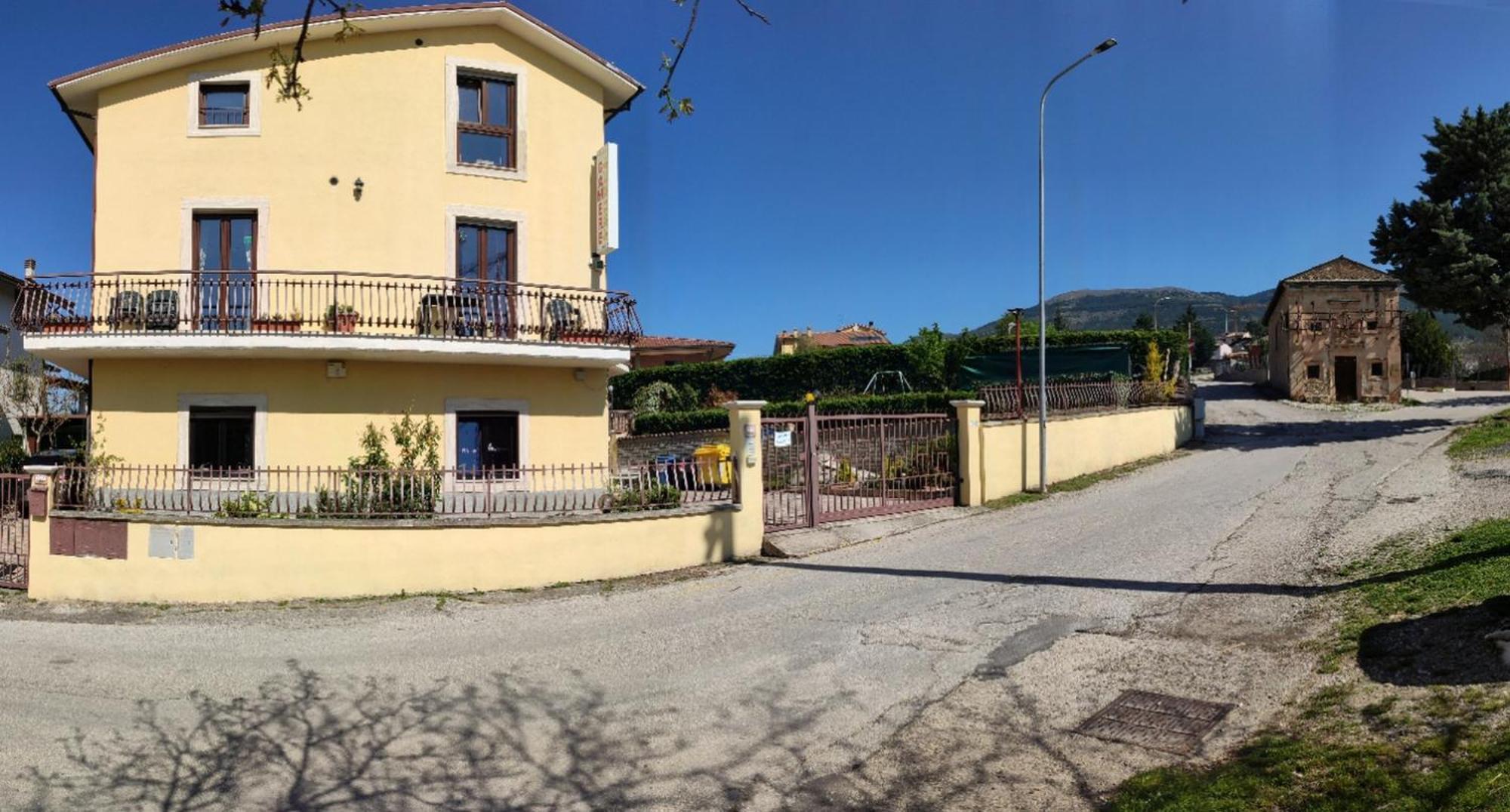 Complesso Turistico Aurora - Appartamenti Poggio Picenze Kültér fotó